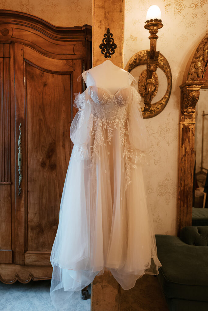 Bride's dress for her Bryan Museum garden wedding.